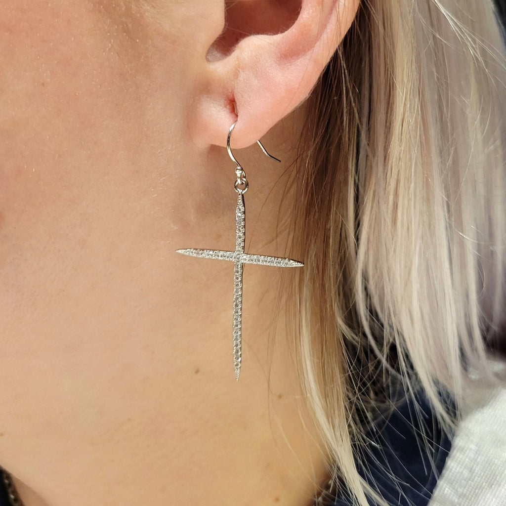 Sparkling Spike Cross Drops Modes Jewelry